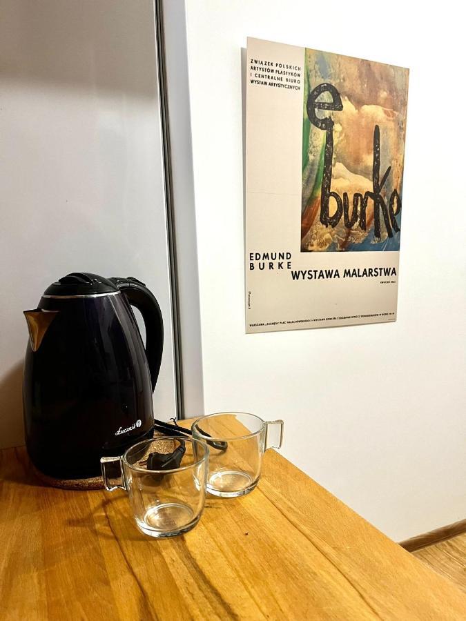 Bezagenta Rooms Centrum Варшава Экстерьер фото